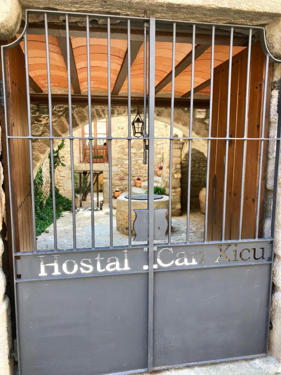 Hostal Can Xicu Hotel Capmany Exterior photo